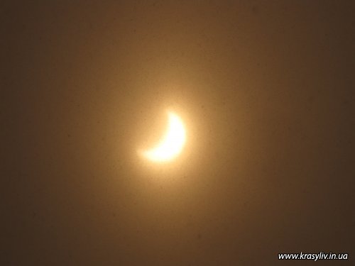 Затемнення сонця (4 січня 2011р.) Фото з м.Красилів
